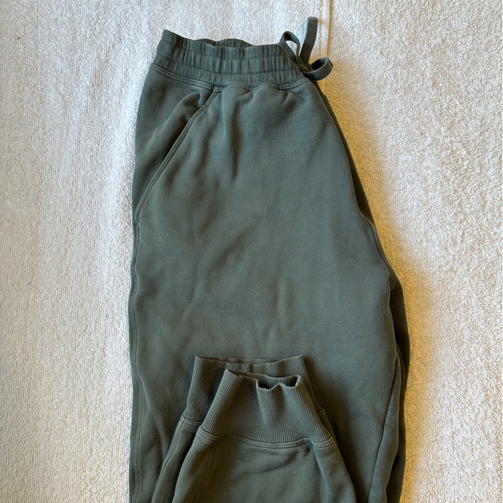 COS Men’s Medium Sweatpants